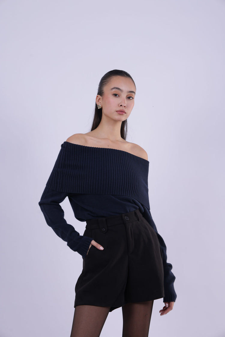 OFF-SHOULDER RIBBED KNIT TOP