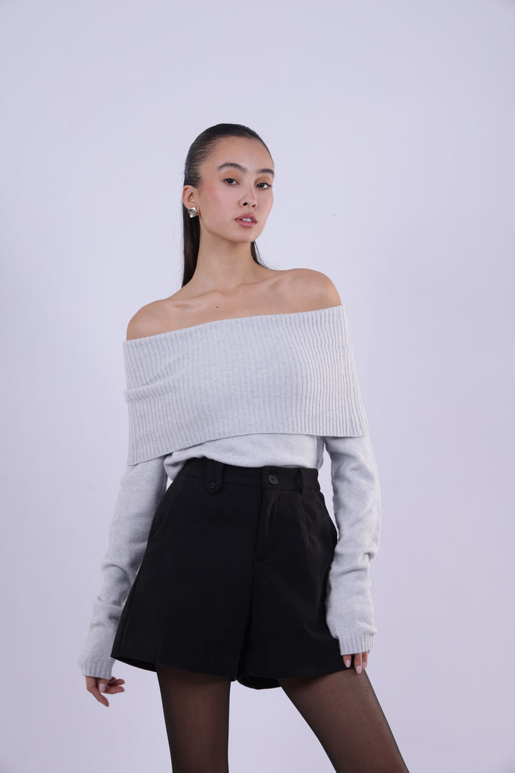OFF-SHOULDER RIBBED KNIT TOP