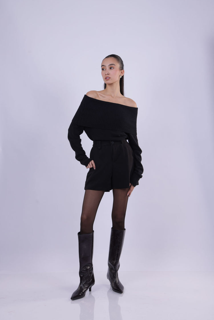 OFF-SHOULDER RIBBED KNIT TOP