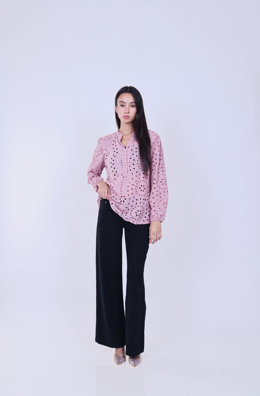 EMBROIDERED EYELET POPOVER BLOUSE
