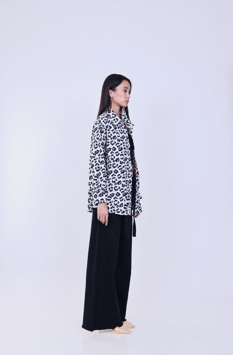 LEOPARD PRINT OVERSIZED SHIRT