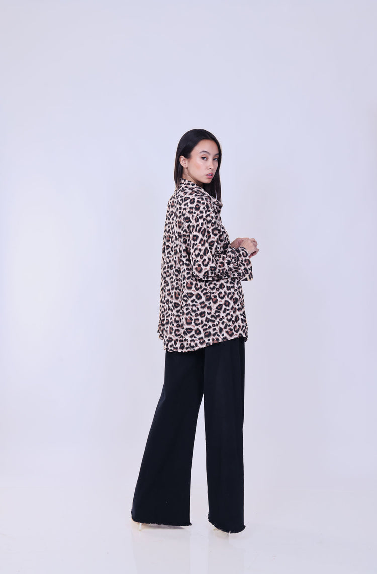LEOPARD PRINT OVERSIZED SHIRT