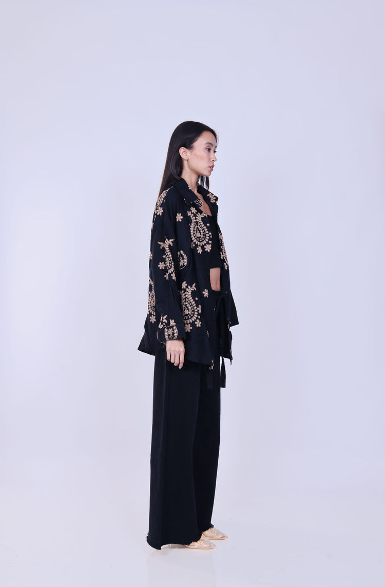 EMBROIDERED OVERSIZED SHIRT
