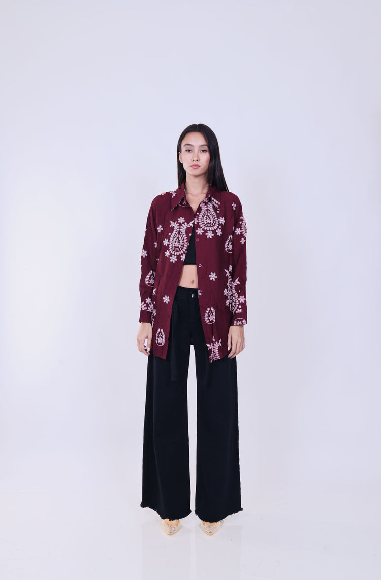 EMBROIDERED OVERSIZED SHIRT