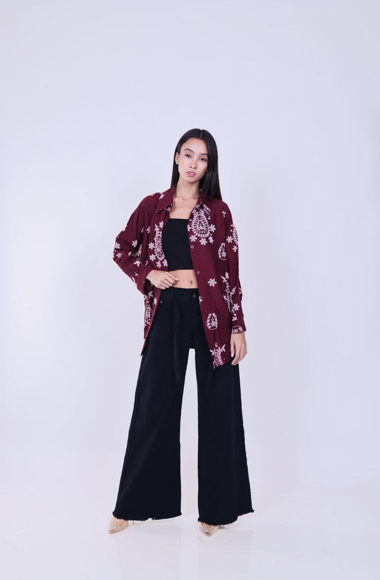 EMBROIDERED OVERSIZED SHIRT