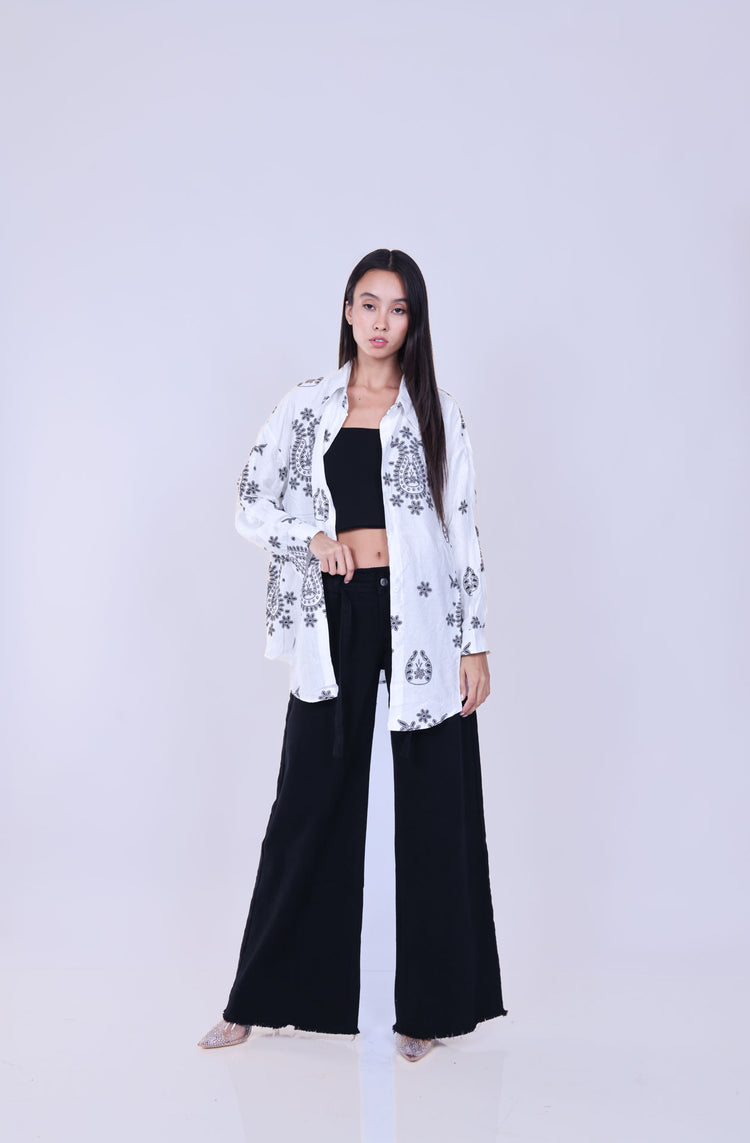 EMBROIDERED OVERSIZED SHIRT