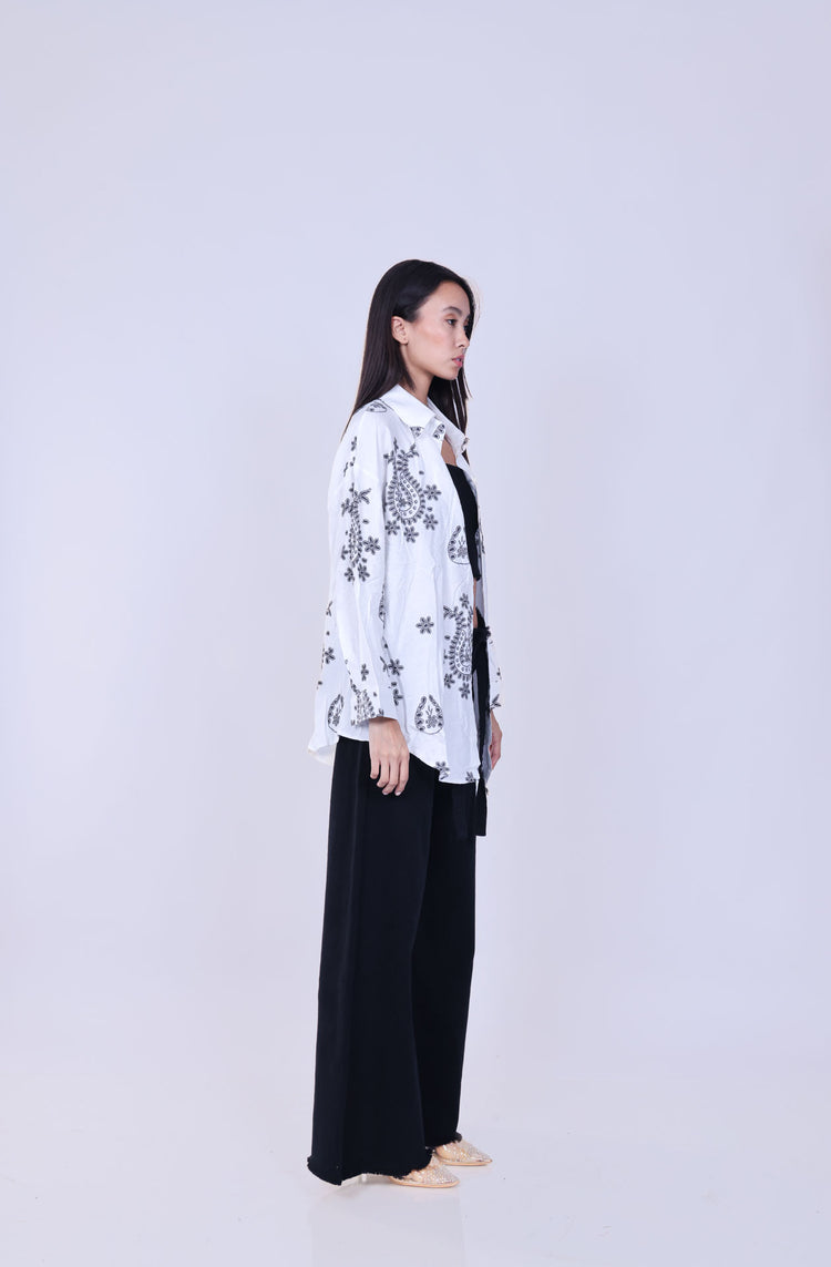 EMBROIDERED OVERSIZED SHIRT