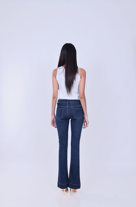 HIGH-RISE FLARED JEANS