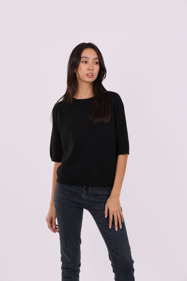 RELAXED HALF-SLEEVE KNIT