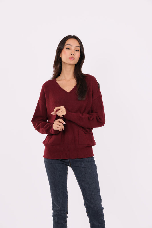 V-NECK RELAXED POCKET KNIT