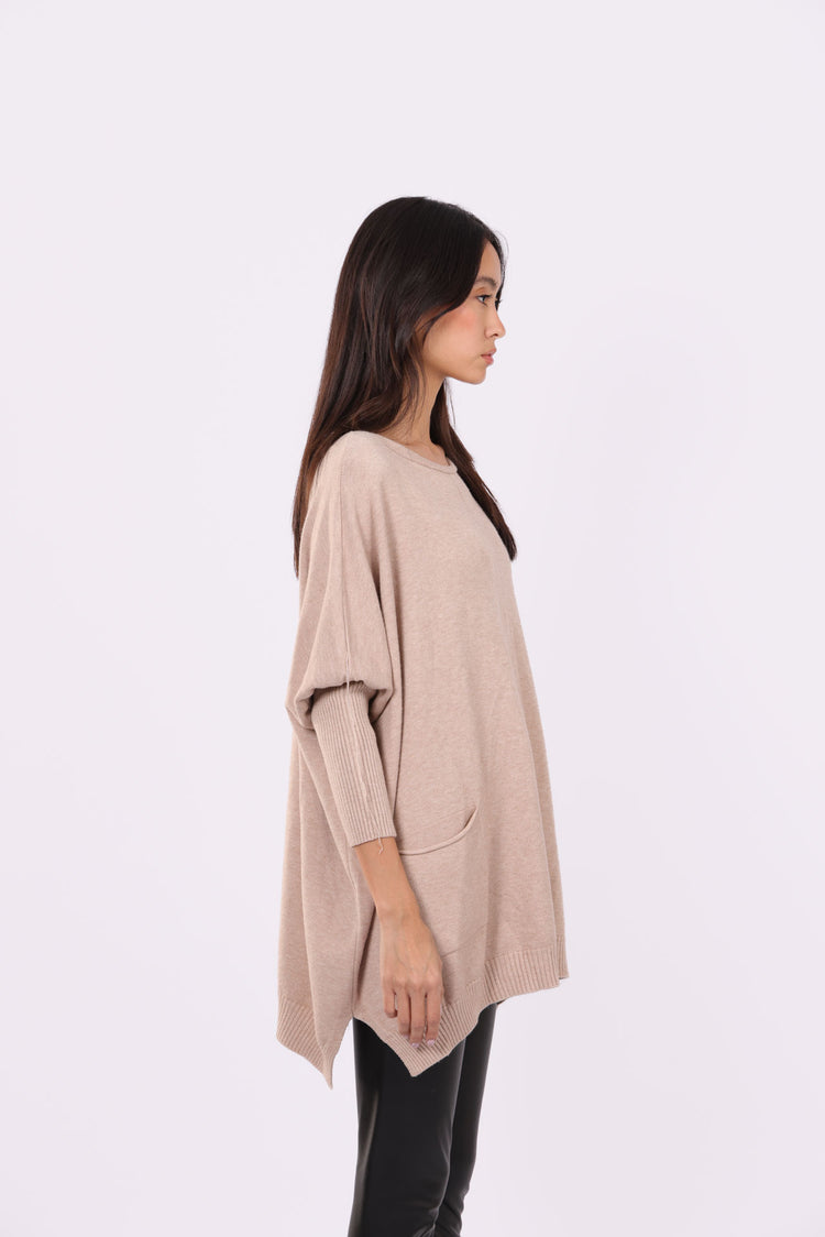 ASYMMETRICAL RELAXED KNIT WITH SIDE POCKET