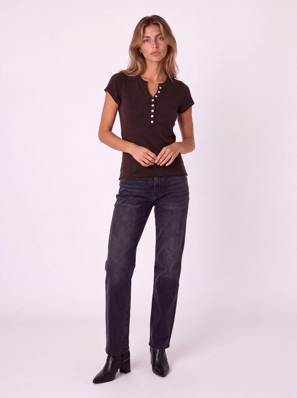 SHORT SLEEVE BUTTON FRONT HENLEY TOP