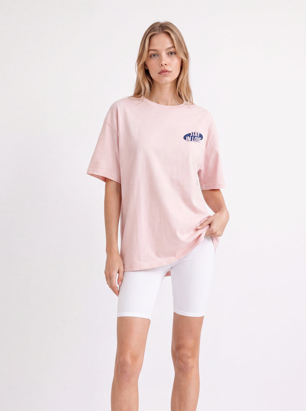STAY IN LOVE OVERSIZED GRAPHIC T-SHIRT