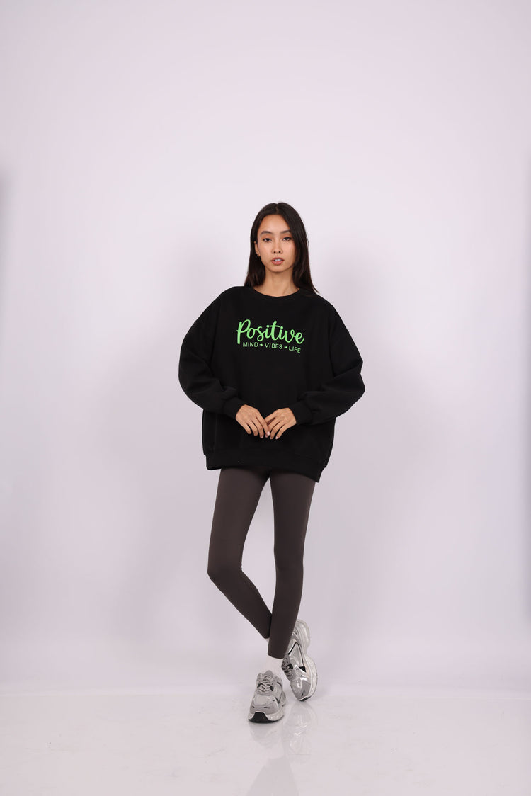 POSITIVE VIBES OVERSIZED SWEATSHIRT