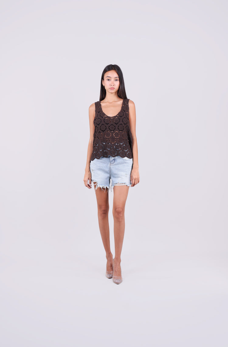 BLOOM CROCHET TOP