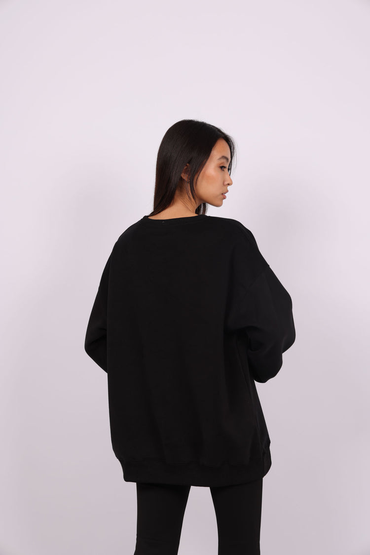 OVERSIZED SWEATSHIRT