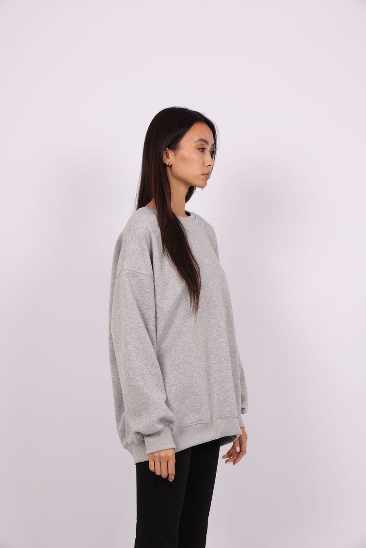 OVERSIZED SWEATSHIRT