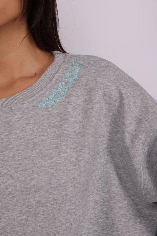 OVERSIZED SWEATSHIRT