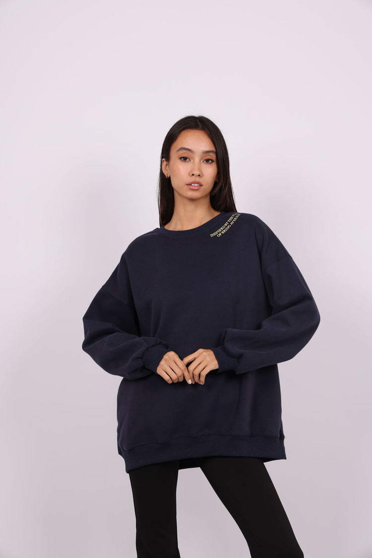 OVERSIZED SWEATSHIRT