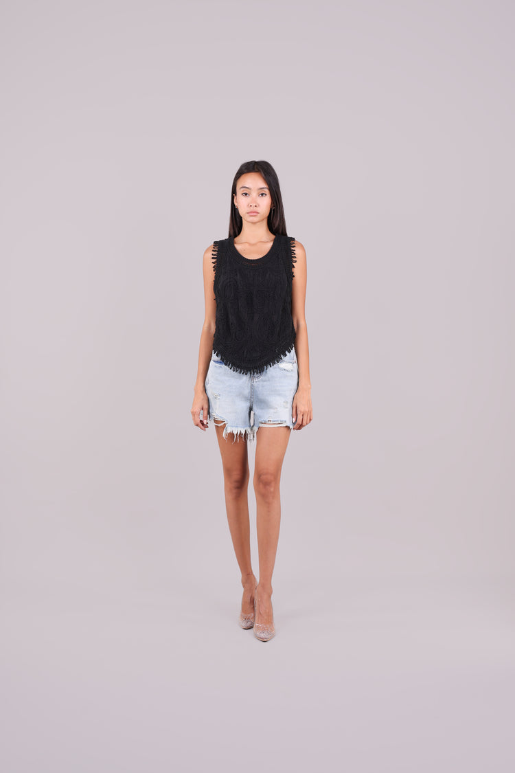 EMBROIDERED TOP WITH FRINGE HEM
