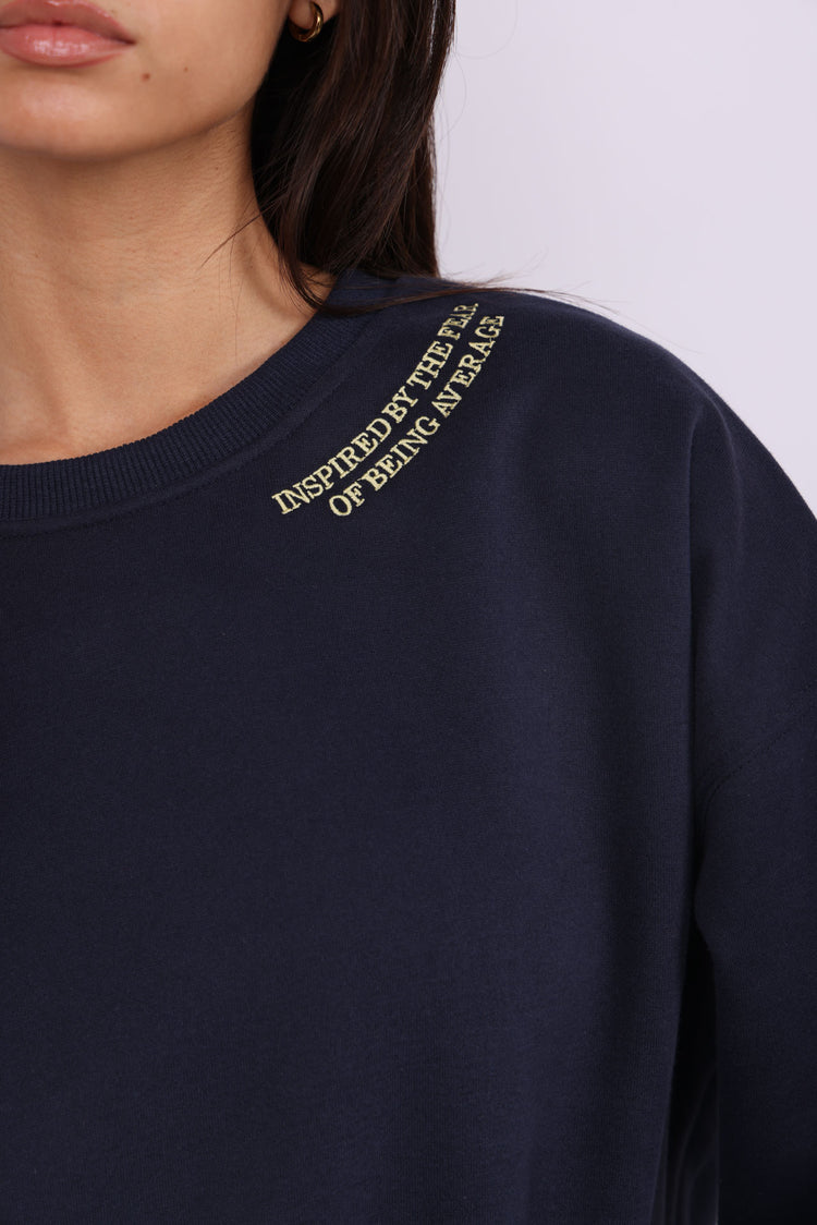 OVERSIZED SWEATSHIRT