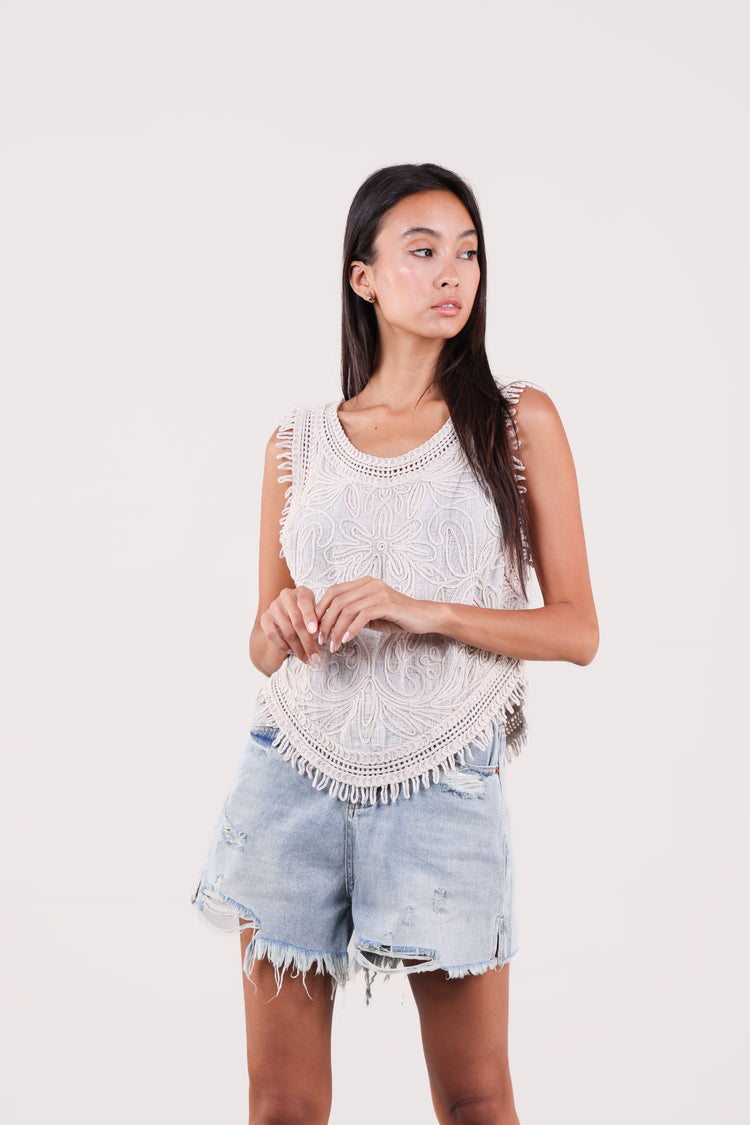 EMBROIDERED TOP WITH FRINGE HEM