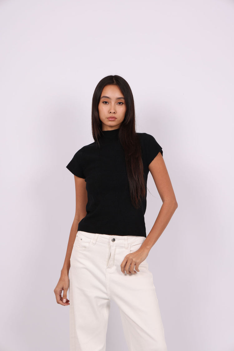 MOCK NECK KNIT TOP
