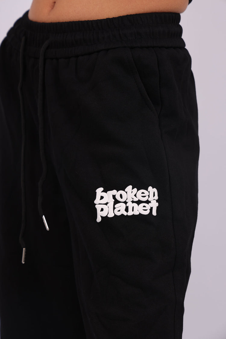 BROKEN PLANET OVERSIZED SWEATPANTS