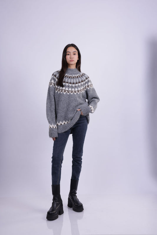 TRADITIONAL JACQUARD KNIT