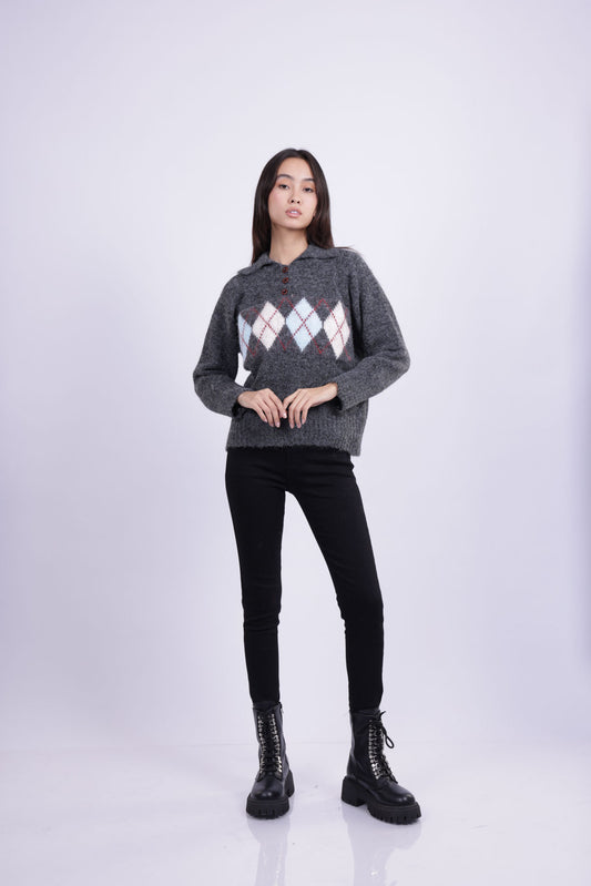 ARGYLE COLLARED KNIT SWEATER