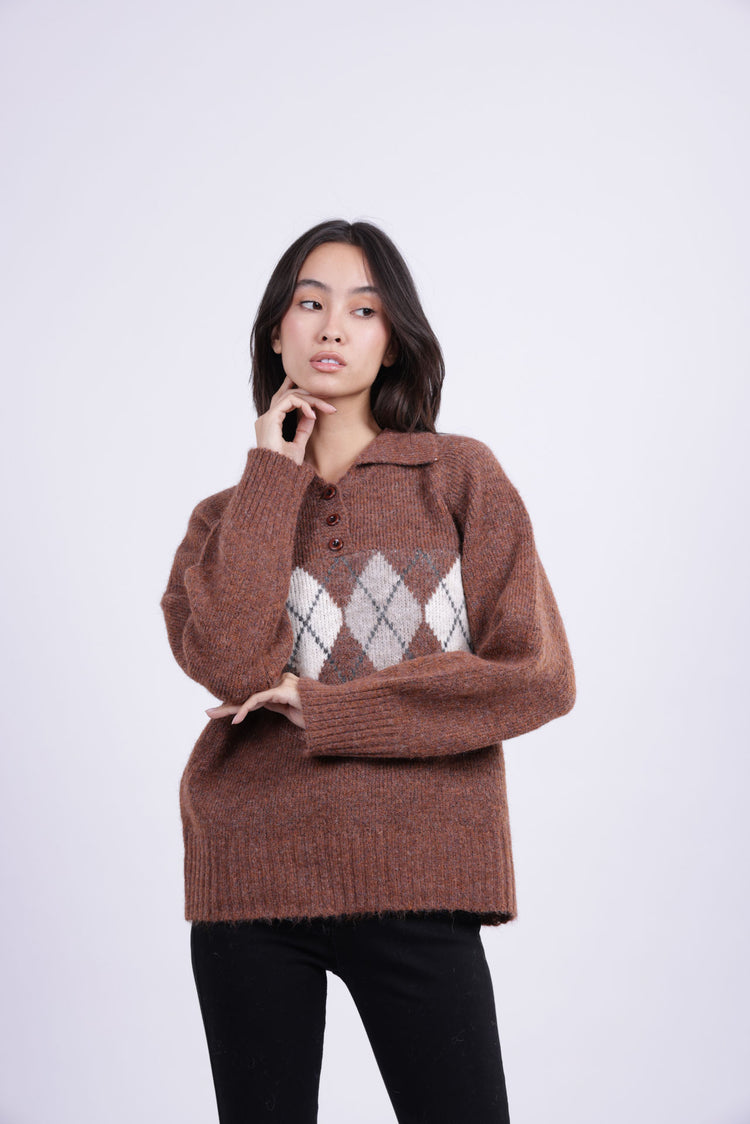 ARGYLE COLLARED KNIT SWEATER