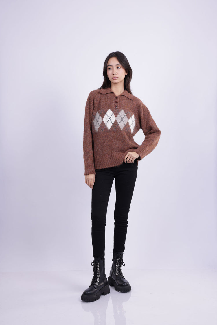ARGYLE COLLARED KNIT SWEATER