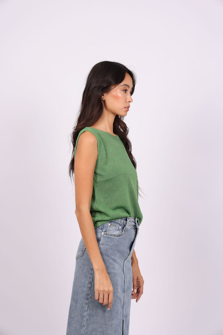 KNIT SLEEVELESS TOP