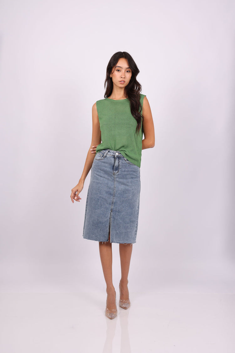 KNIT SLEEVELESS TOP