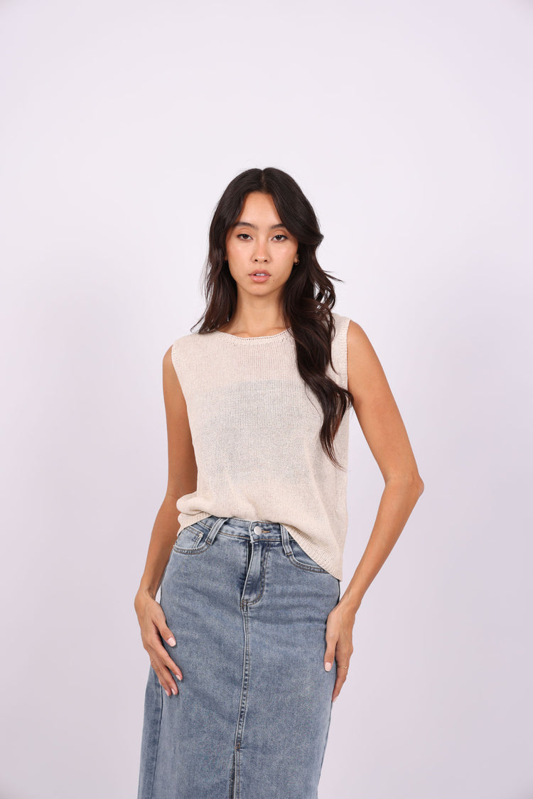 KNIT SLEEVELESS TOP