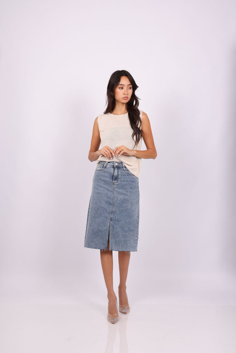 KNIT SLEEVELESS TOP