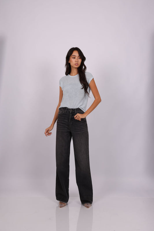 KNIT BUTTON BACK TOP