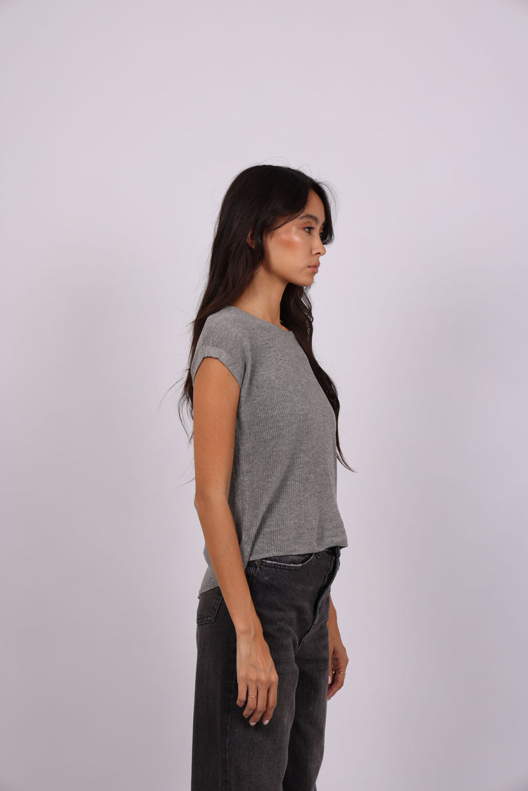 KNIT BUTTON BACK TOP