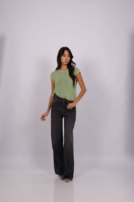 KNIT BUTTON BACK TOP