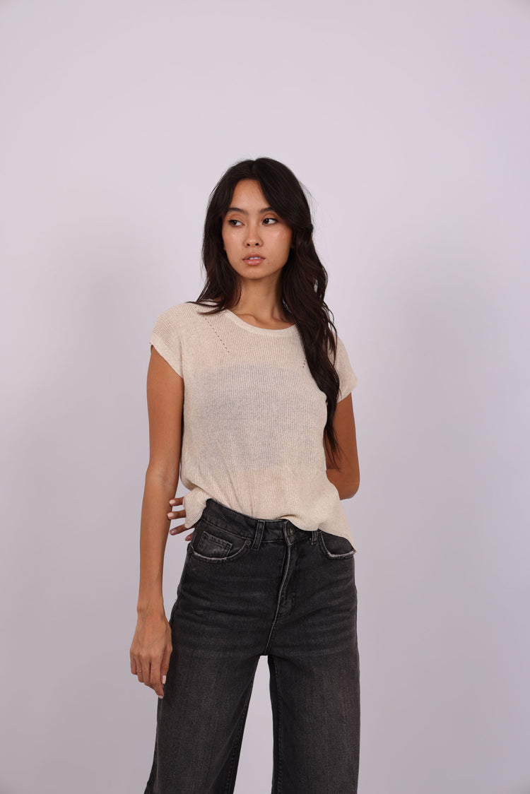 KNIT BUTTON BACK TOP