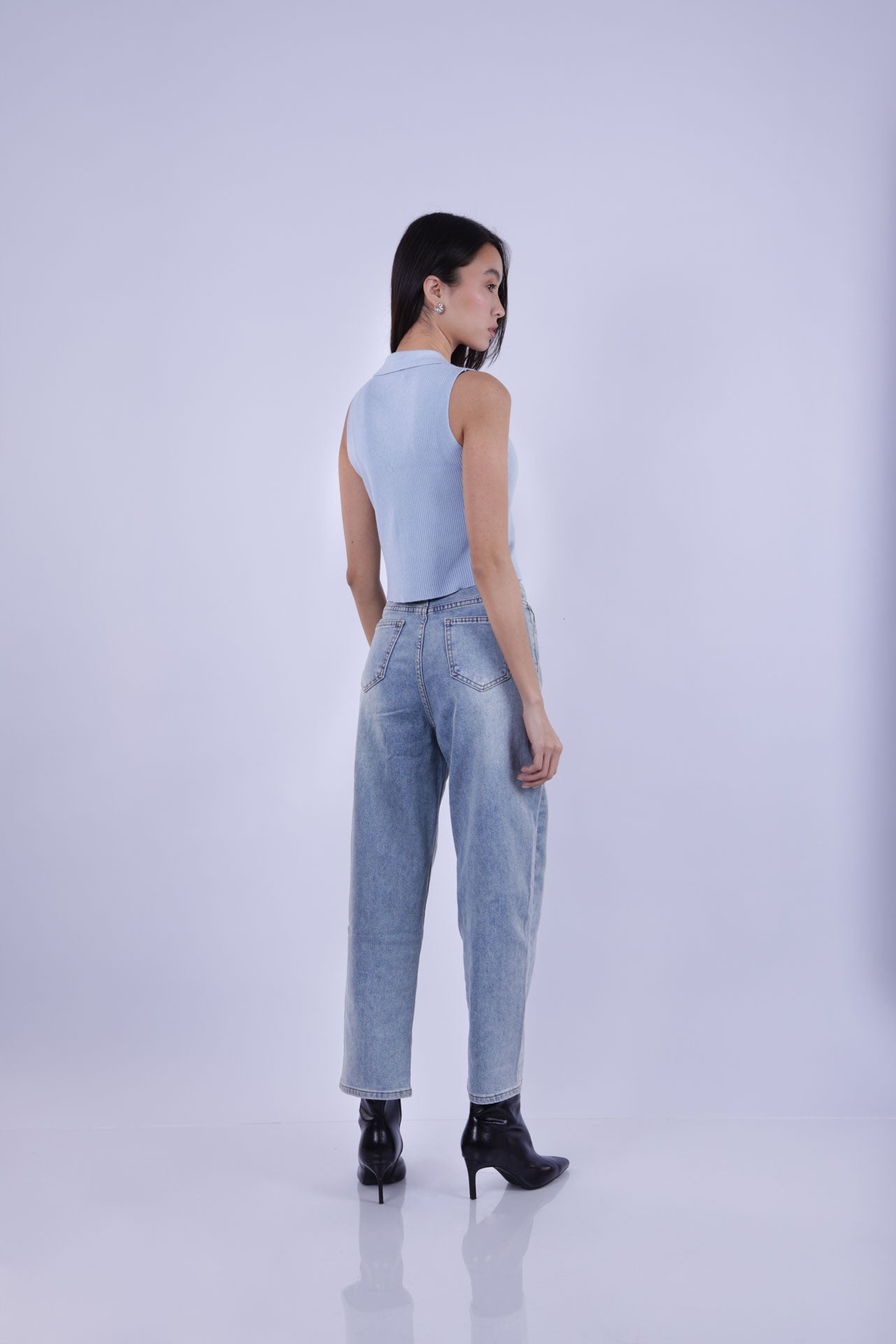 STRAIGHT LEG DENIM JEANS