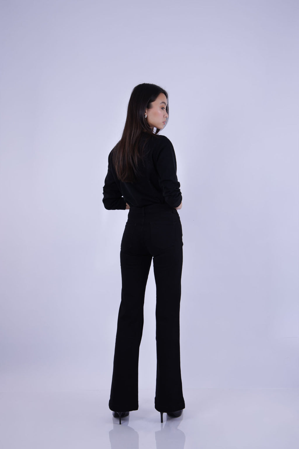 TAILORED BLACK STRAIGHT TROUSERS