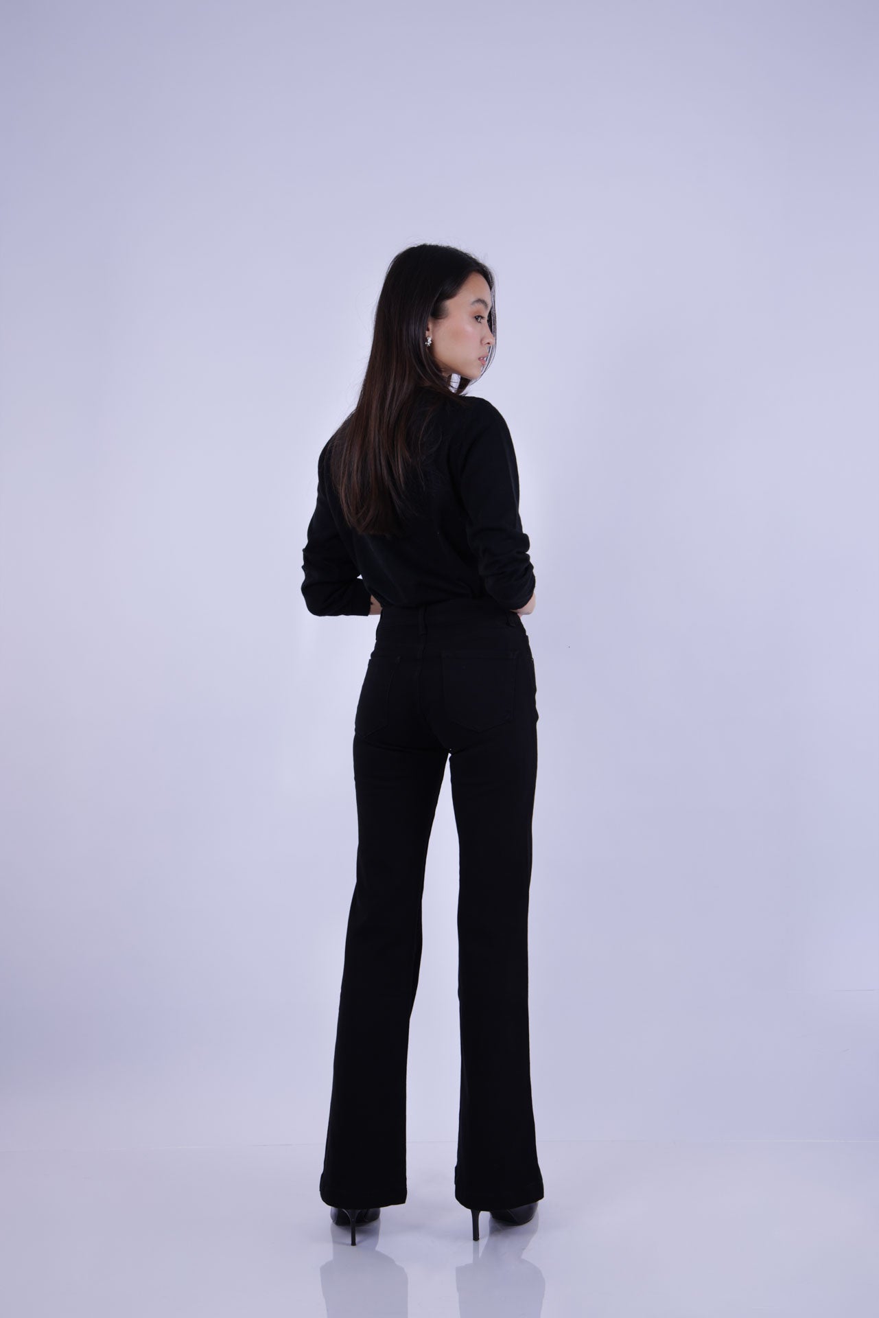 TAILORED BLACK STRAIGHT TROUSERS