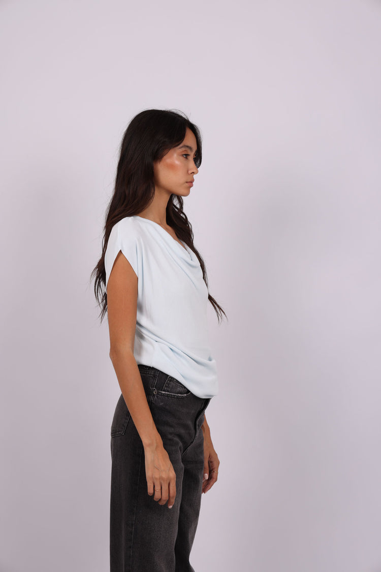 DRAPED NECK TOP
