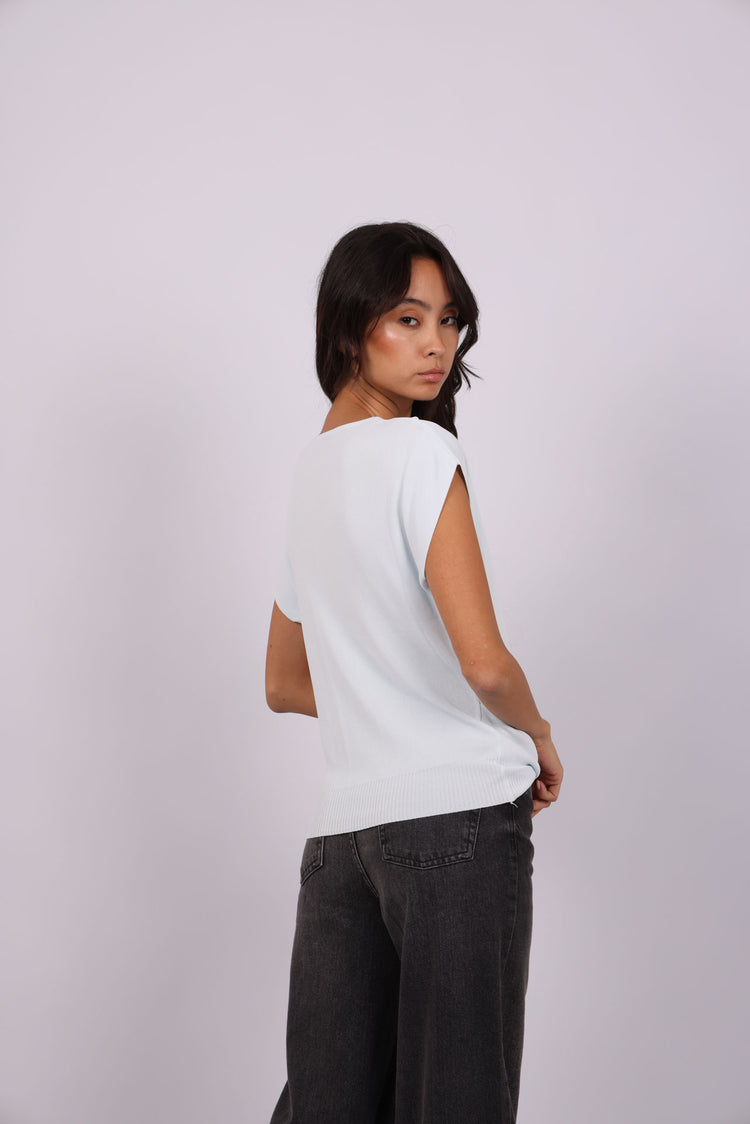 DRAPED NECK TOP