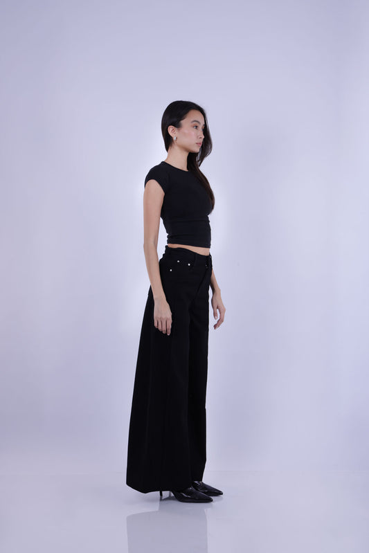 HIGH-WAIST WIDE-LEG TROUSERS
