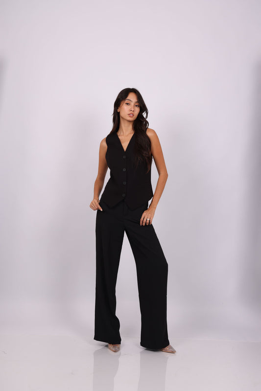 BUTTON VEST