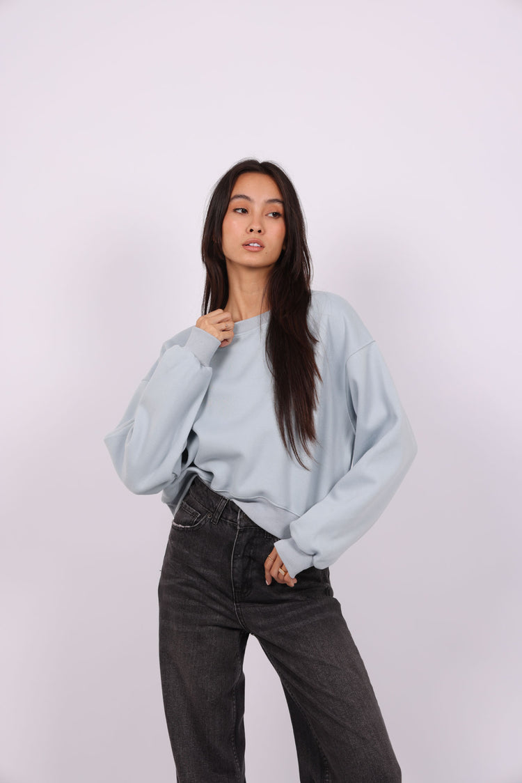OVERSIZED CROPPED HOODIE