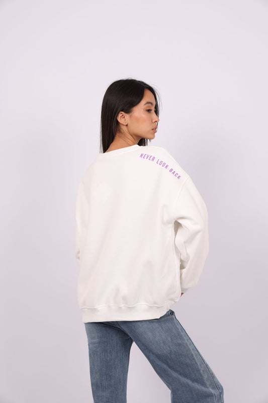 NEVER LOOK BACK OVERSIZED SWEATSHIRT