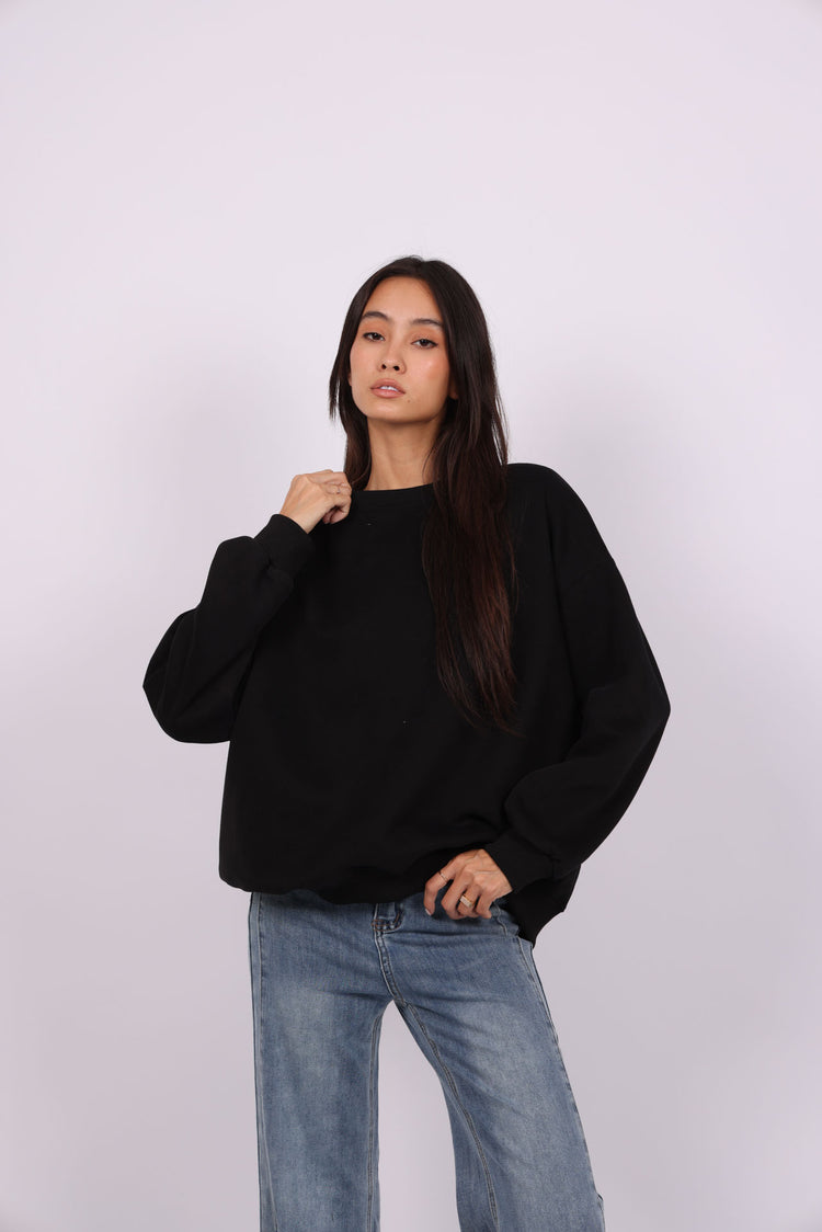 NEVER LOOK BACK OVERSIZED SWEATSHIRT
